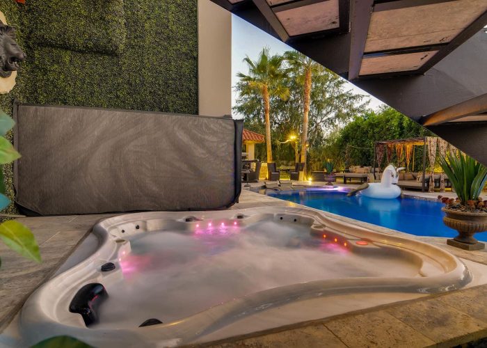 10038 N 96th Way Scottsdale AZ-large-089-12-Exterior Hot Tub-1500x995-72dpi