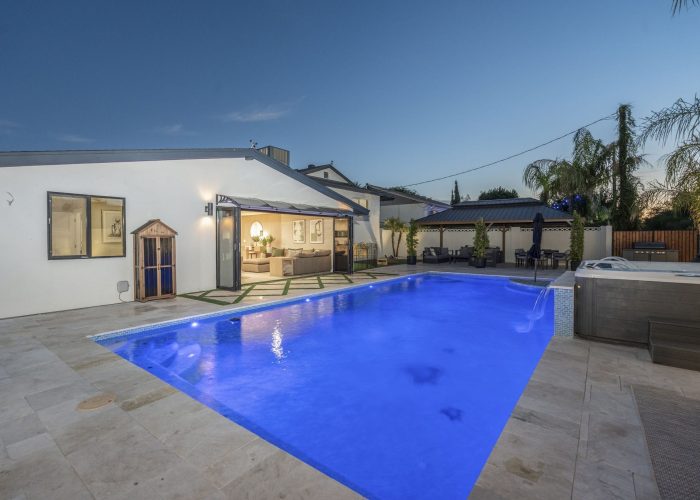 115-web-or-mls-Lincoln - Twilight-29