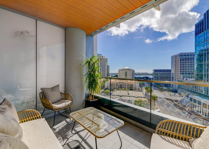 888 West E Street-LARGE-9